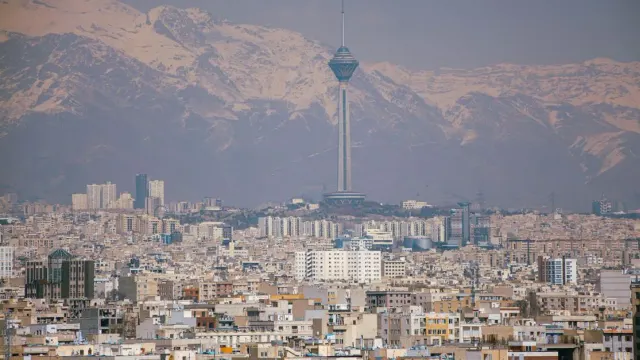 War Echoes and Oil Shields: Iran’s Cultural Legacy Meets the $100 Energy Reality