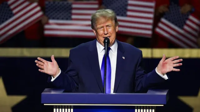 Trump’s $5,000 Cash Pledge Rattles Markets as Houthis Seize Strategic Red Sea Port
